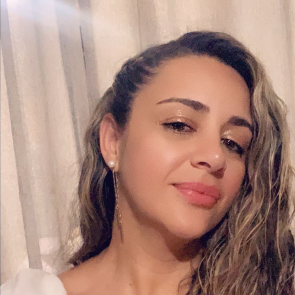 Meet your Posher, Erika